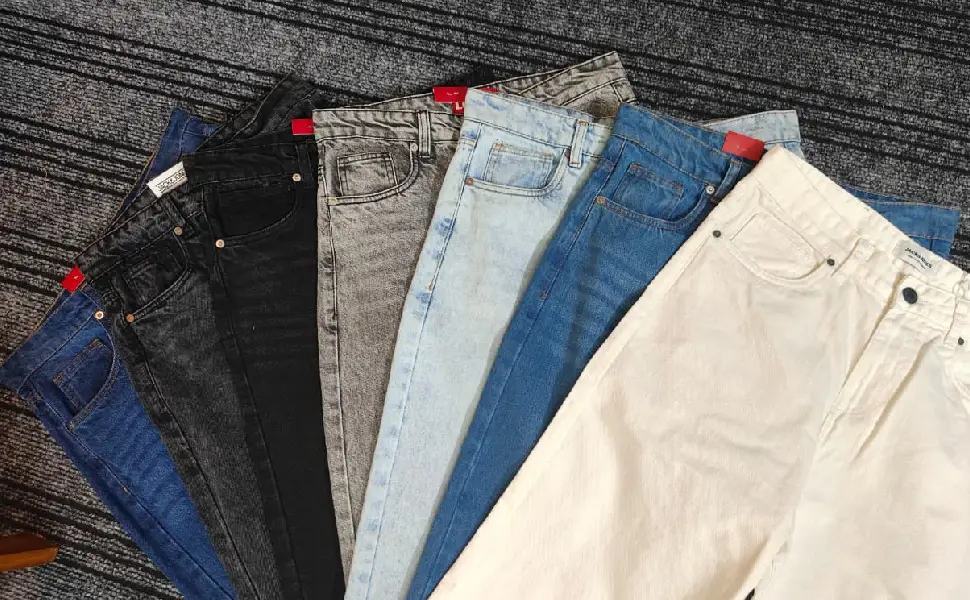 4 pocket straight fit jeans