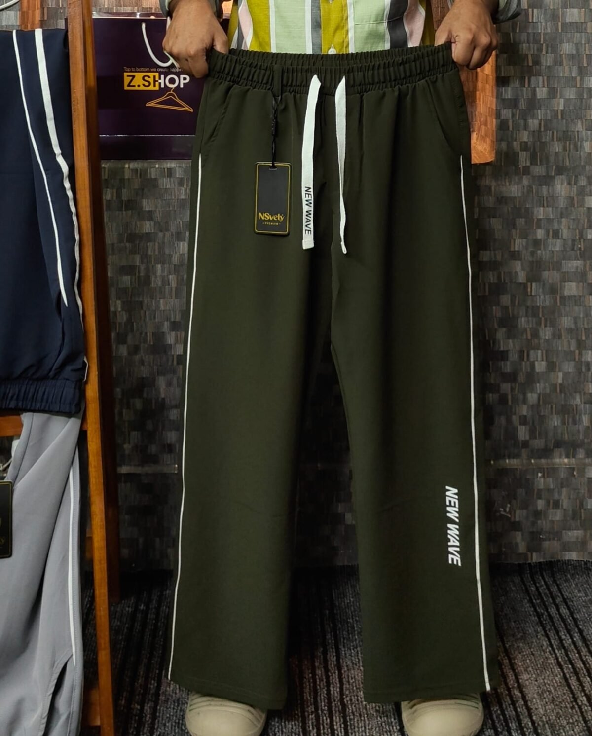 Dobby Trouser Dark Olive - Image 2