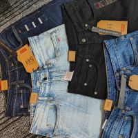 Bootcut jeans
